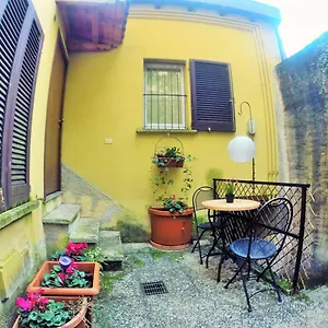  Apartment Cozy Garden Retrait Italy