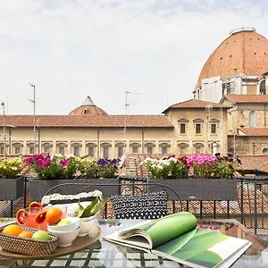  Apartment Location W/ Breathtaking Views Chic Palace Italy
