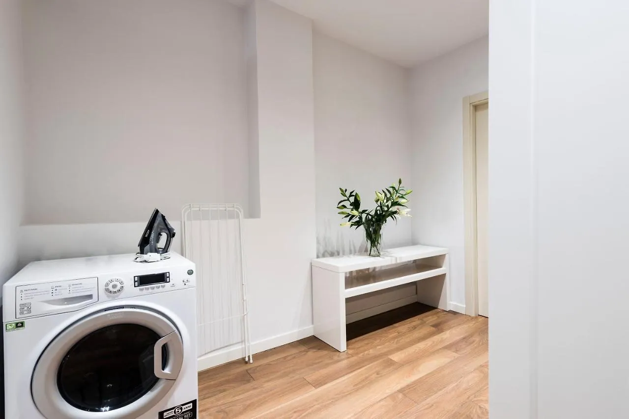 Apartment Appartamento Via Valverde 4 Verona Italy